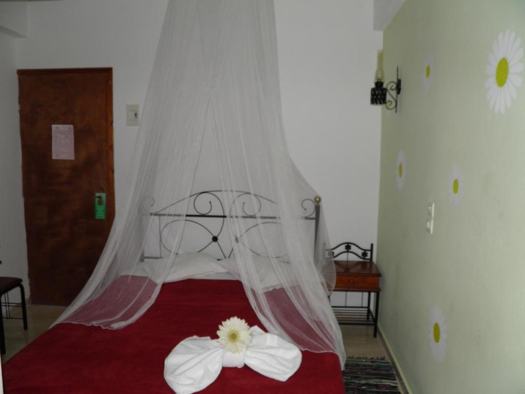Mirsini Pansion Hotel Картерадос Стая снимка